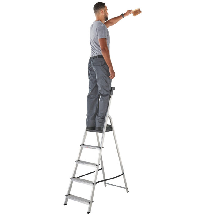 Werner 7 Tread Stepladder High Handrail - Image 4